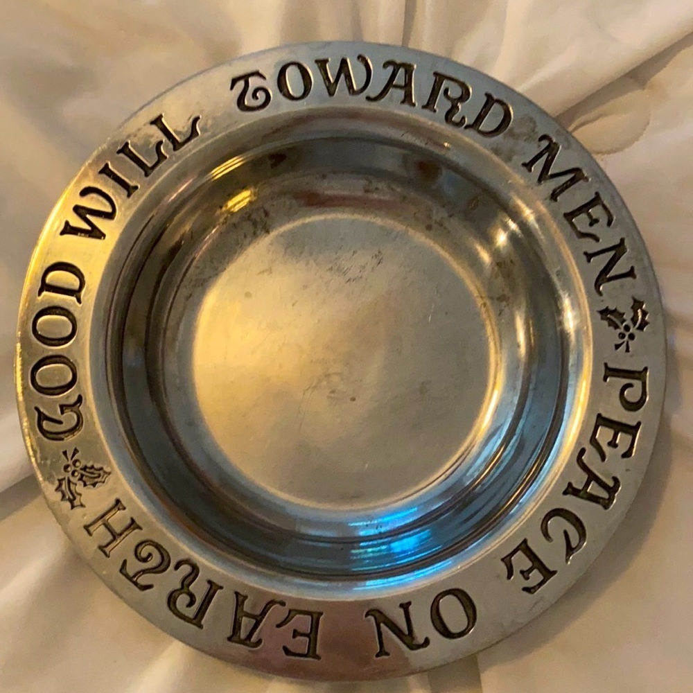 Peace on Earth Collectors Plate Platter Silver Metal Christmas Holiday Party